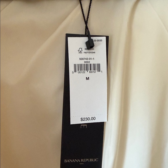 Banana Republic Off-White Puffer Jacket NWT - Picture 6 of 9